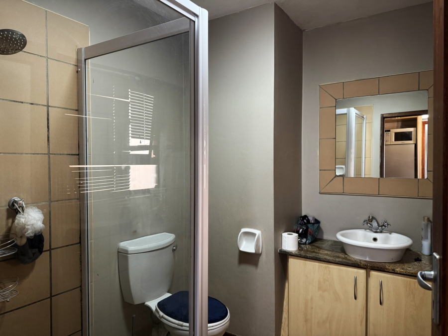 1 Bedroom Property for Sale in Dassie Rand North West